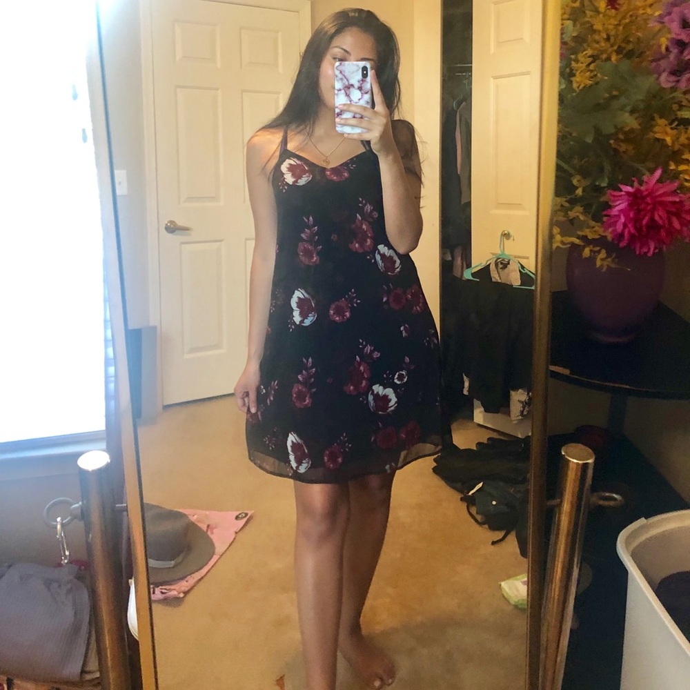 Mudd Small flower pattern dress